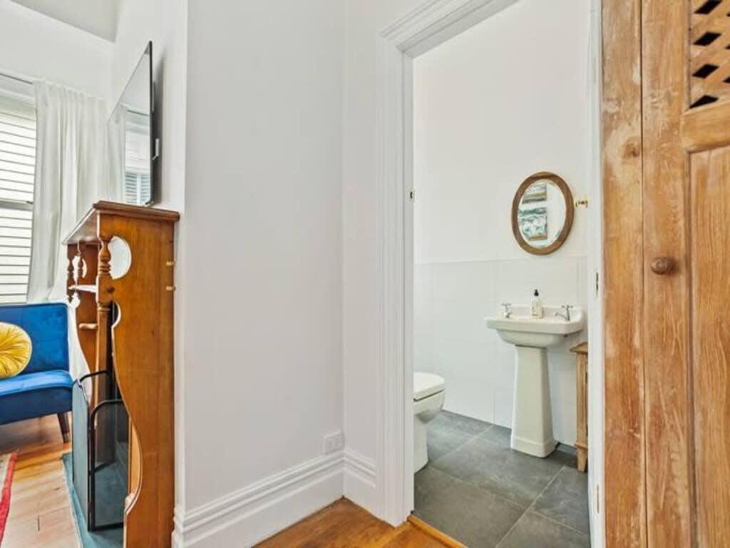 Cheerful 1 Bedroom Home With Free Parking Auckland Exterior foto