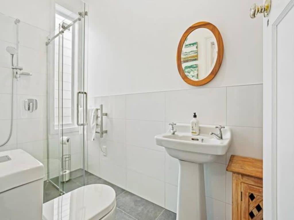 Cheerful 1 Bedroom Home With Free Parking Auckland Exterior foto